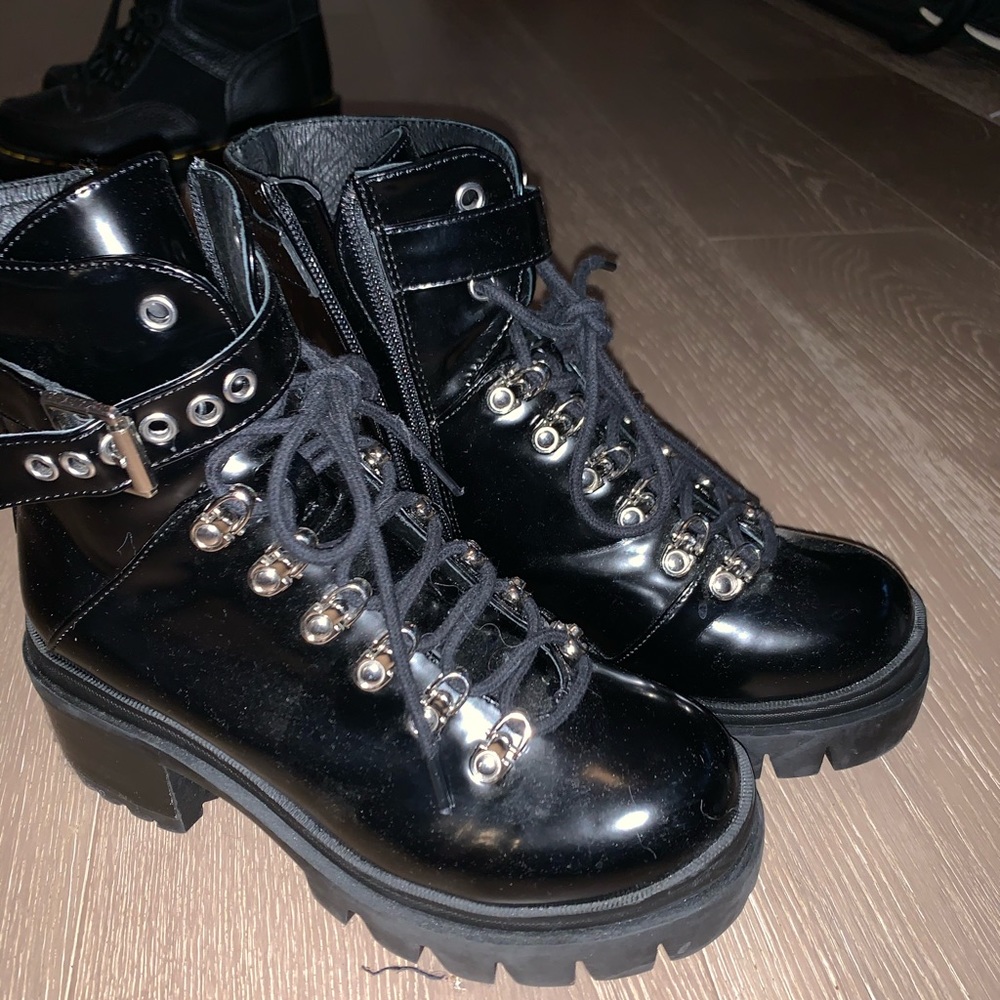 Jeffrey Campbell Czech bootie w box